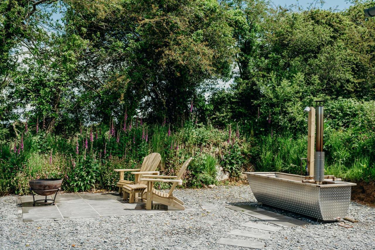 Blatchford Briar - Award Winning Private Shephards Huts With Their Own Secluded Hot Tubs Milton Abbot Ngoại thất bức ảnh